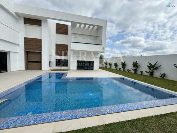 Location Villa "Luxuria" S+5 à Nabeul Hammamet